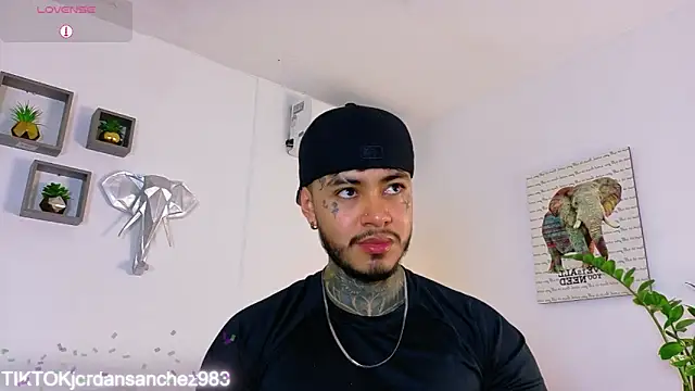 JordanSmiith  online show from 02/11/26, 07:58