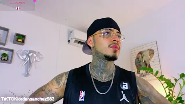 JordanSmiith  online show from 03/11/26, 09:09