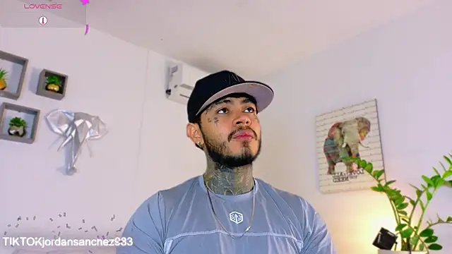 JordanSmiith  online show from 03/04/26, 08:38