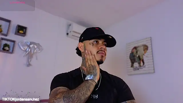 JordanSmiith  online show from 01/13/26, 08:46