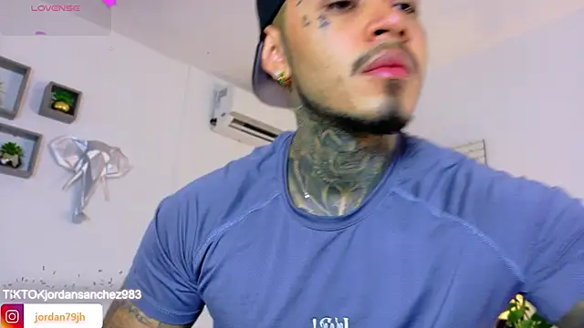 JordanSmiith  online show from 03/13/26, 08:14