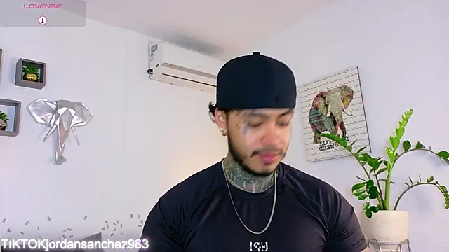 JordanSmiith  online show from 02/02/26, 08:52