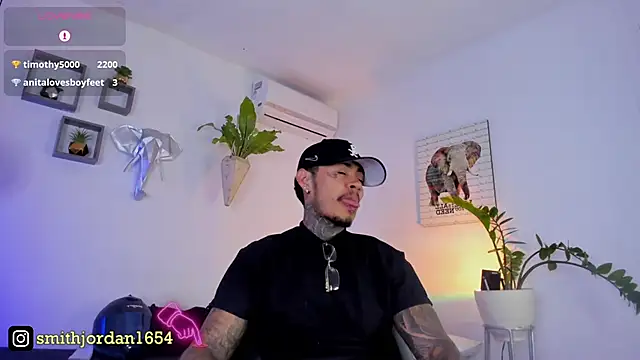 Snapshot of JordanSmiith_ chatting on 03/22/25, 11:53 JordanSmiith online show from 03/22/25, 11:53