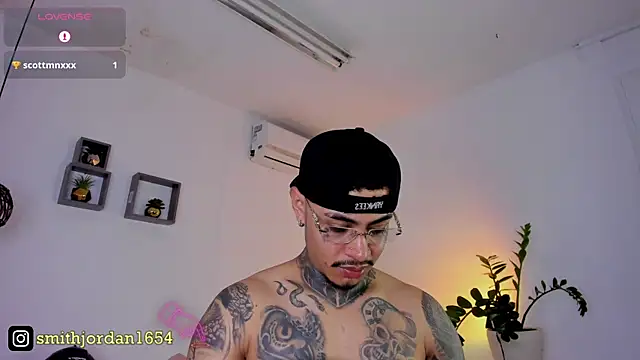 Snapshot of JordanSmiith_ chatting on 02/27/25, 11:15 JordanSmiith online show from 02/27/25, 11:15