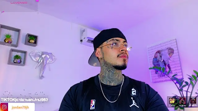 JordanSmiith  online show from 03/30/26, 08:54