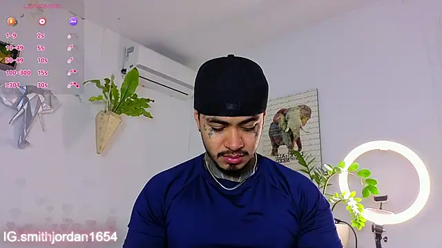 JordanSmiith  online show from 11/25/25, 07:58