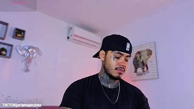 JordanSmiith  online show from 01/09/26, 08:49