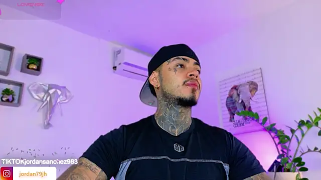 JordanSmiith  online show from 03/15/26, 01:51