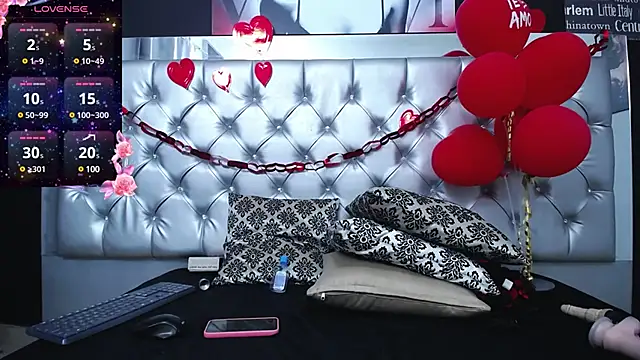 Snapshot of _nicolehotshemale chatting on 02/23/25, 12:41 nicolehotshemale online show from 02/23/25, 12:41