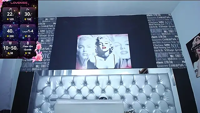 Snapshot of _nicolehotshemale chatting on 03/07/25, 12:37 nicolehotshemale online show from 03/07/25, 12:37