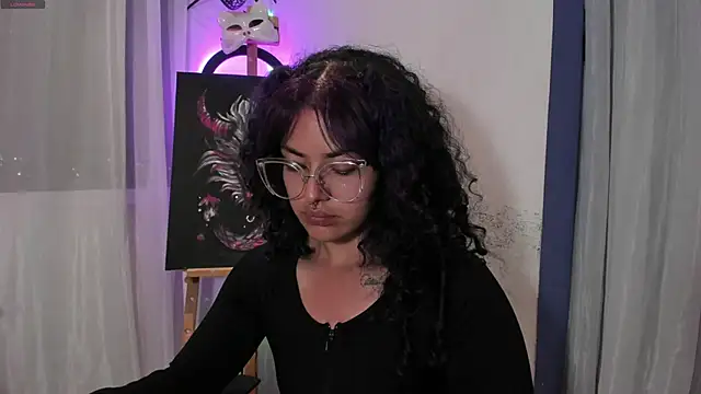 Snapshot of witchviolet chatting on 02/09/25, 11:46 witchviolet online show from 02/09/25, 11:46