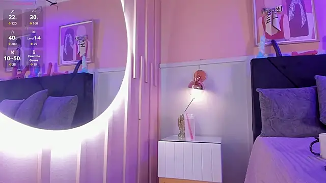 chloe watson  online show from 02/04/26, 06:14