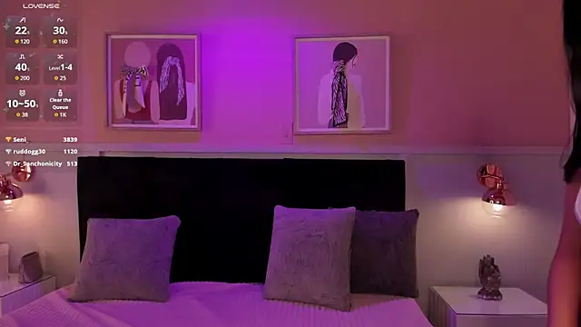 chloe watson  online show from 03/11/26, 08:03