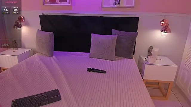 chloe watson  online show from 04/01/26, 08:17