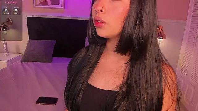 chloe watson  online show from 04/29/26, 08:04