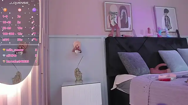 chloe watson  online show from 11/04/25, 07:50