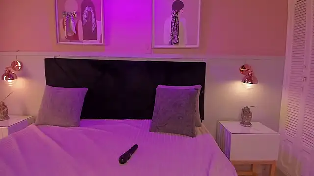 chloe watson  online show from 03/17/26, 07:28