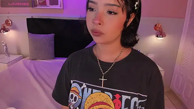 chloe watson  online show from 05/20/26, 07:33