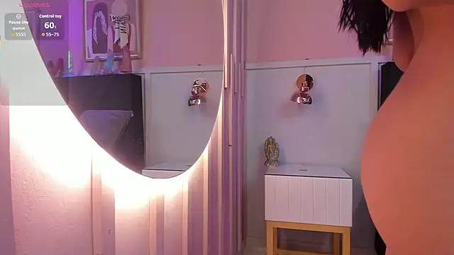 chloe watson  online show from 11/09/25, 08:02