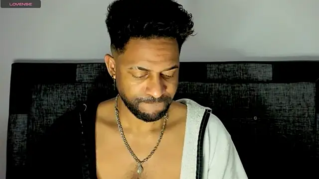 bbcblackhot34 online show from 11/01/25, 04:30