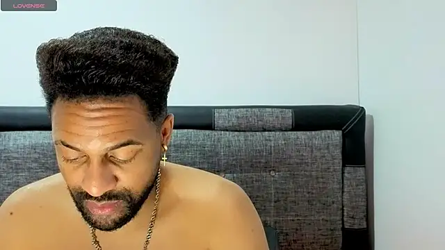 bbcblackhot34 online show from 11/09/25, 04:05