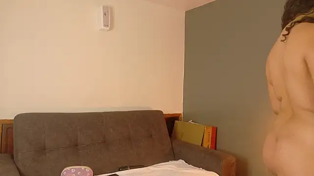 eva daemon online show from 10/06/25, 11:44