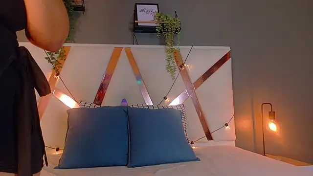 eva daemon online show from 05/17/26, 12:05