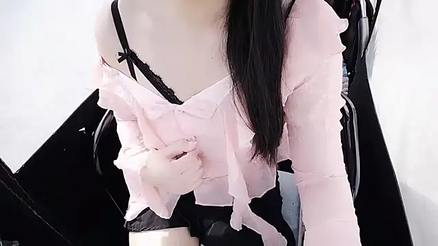 Fannywell online show from 04/14/26, 06:29