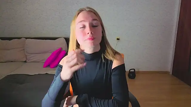 natali2550 online show from 12/04/25, 07:07