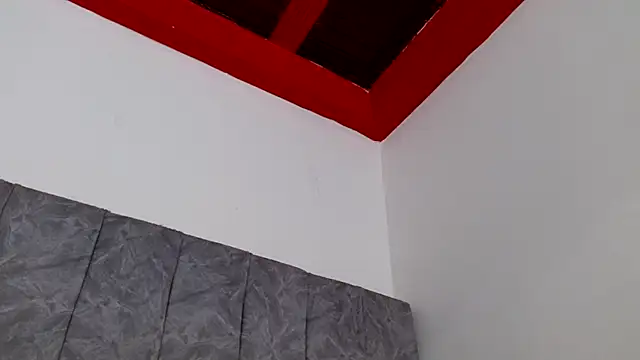 linda 33 online show from 11/23/25, 04:39