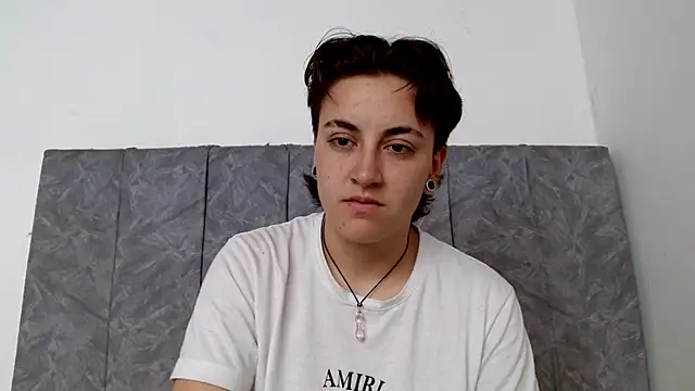 linda 33 online show from 11/24/25, 07:03