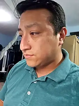 Snapshot of Pnstrokes chatting on 03/10/25, 01:34 Pnstrokes online show from 03/10/25, 01:34