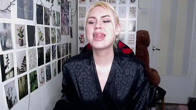 CapriScorpion online show from 03/12/26, 01:26