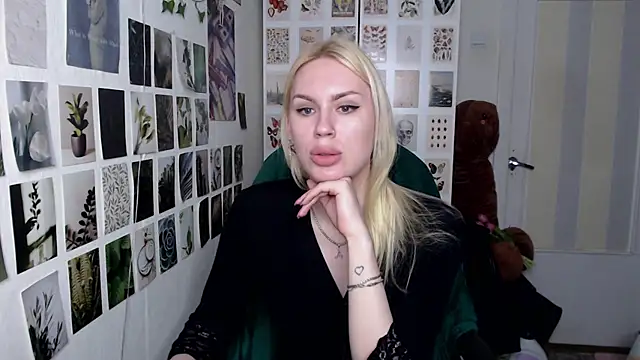 CapriScorpion online show from 04/29/26, 05:52