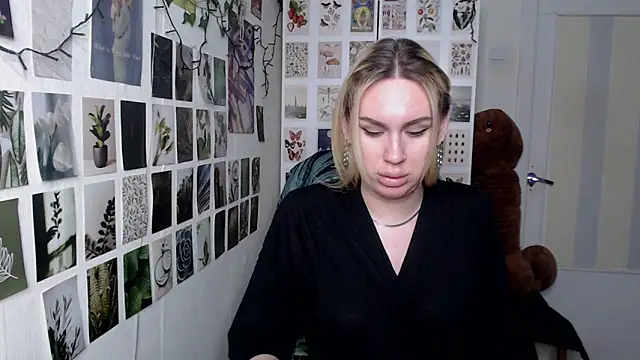 CapriScorpion online show from 02/16/26, 03:10