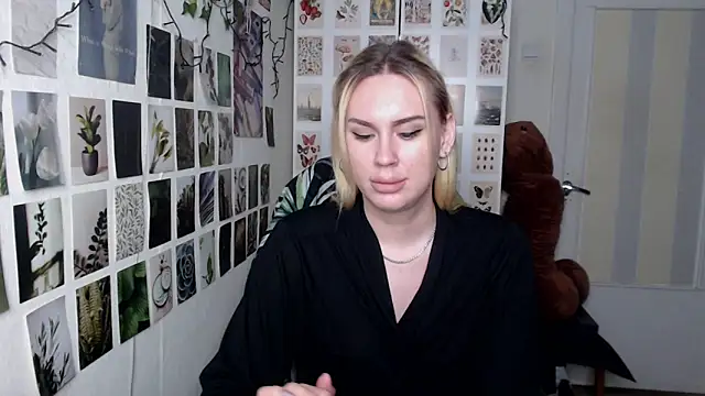 CapriScorpion online show from 02/17/26, 03:20