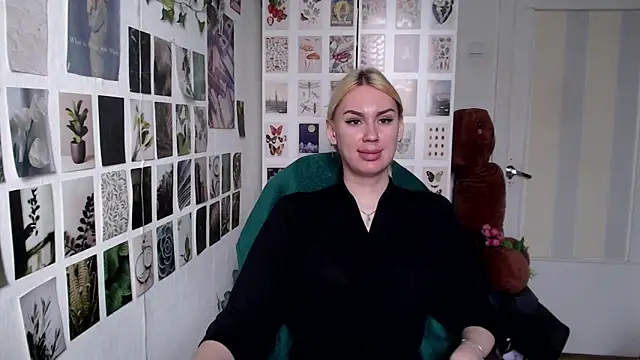 CapriScorpion online show from 04/14/26, 12:21