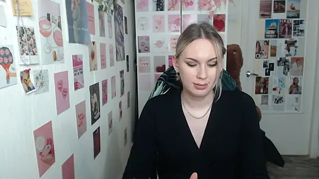 Snapshot of CapriScorpion chatting on 02/25/25, 04:46 CapriScorpion online show from 02/25/25, 04:46