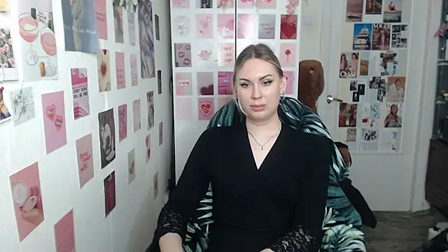 Snapshot of CapriScorpion chatting on 03/15/25, 12:56 CapriScorpion online show from 03/15/25, 12:56