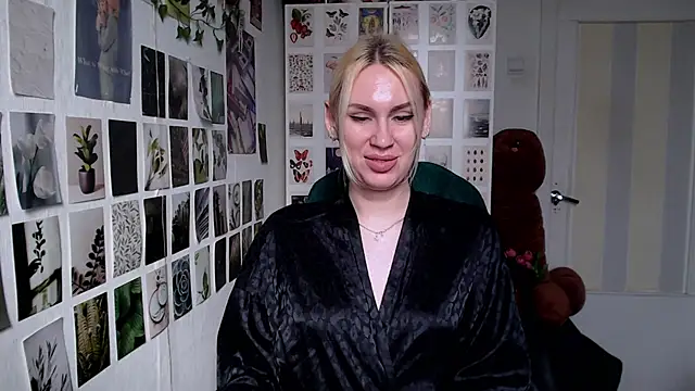 CapriScorpion online show from 04/16/26, 01:23