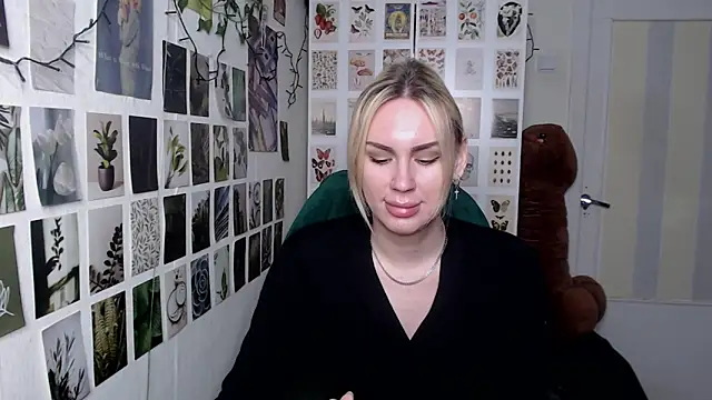 CapriScorpion online show from 01/18/26, 04:43