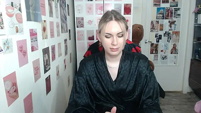 Snapshot of CapriScorpion chatting on 02/12/25, 01:37 CapriScorpion online show from 02/12/25, 01:37