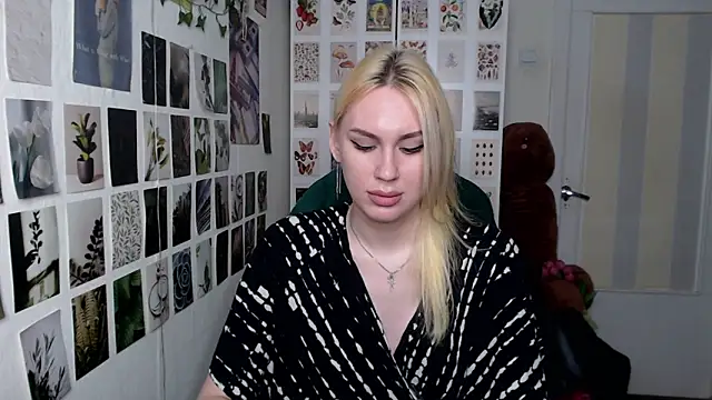 CapriScorpion online show from 04/13/26, 02:54