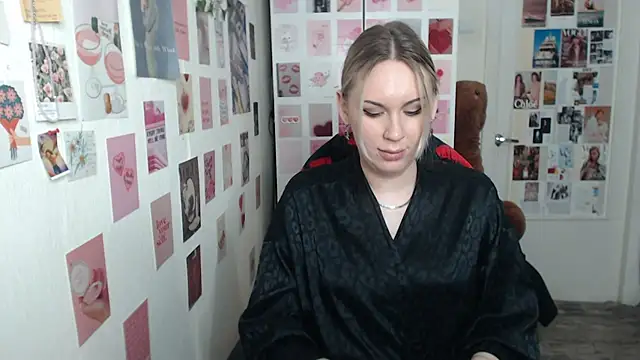 Snapshot of CapriScorpion chatting on 02/23/25, 03:08 CapriScorpion online show from 02/23/25, 03:08
