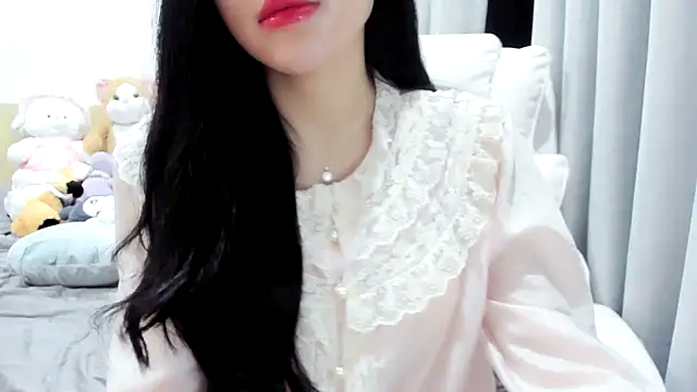 Lita-Julia online show from 11/01/25, 07:19