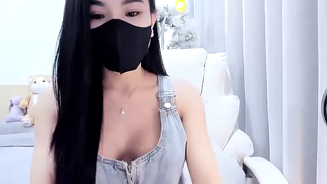 Lita-Julia online show from 05/24/26, 07:58