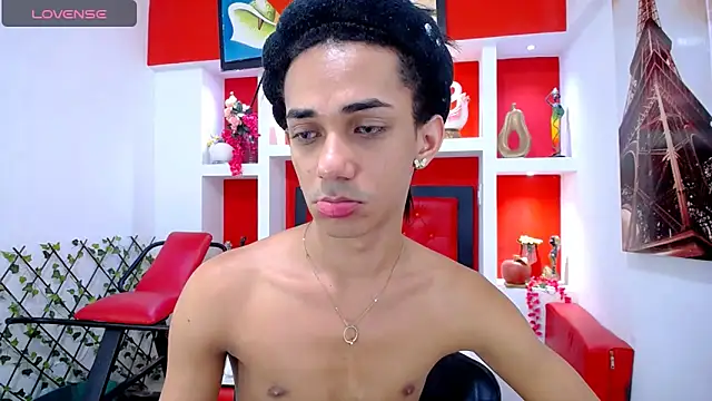 KatrinaQueen1 online show from 11/01/25, 10:47