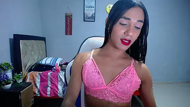 KatrinaQueen1 online show from 02/08/26, 10:29