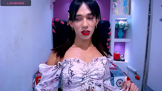 KatrinaQueen1 online show from 12/18/25, 10:46