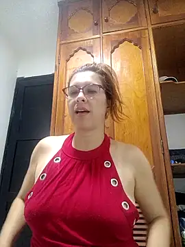 Snapshot of mademonsexy chatting on 04/21/26, 02:51 mademonsexy online show from 04/21/26, 02:51